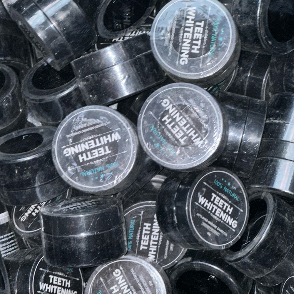 Organic sealed teeth whitening charcoal powder + bamboo brush. (wholesale 20) - Picture 4 of 5